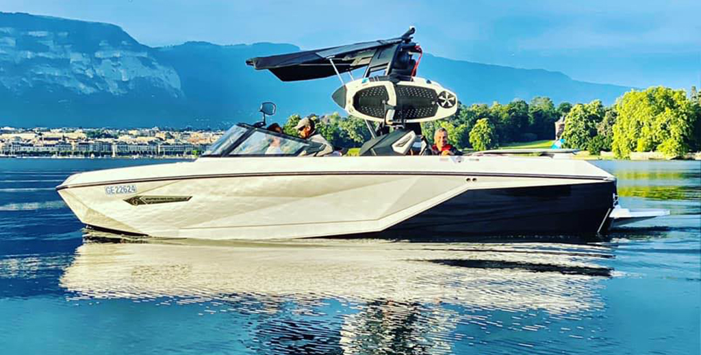 Super Air Nautique G23